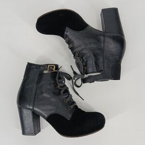 Chie Mihara Leather Lace Up Ankle Boots